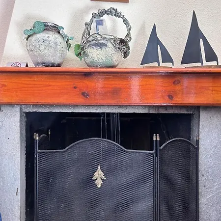 Maria's Maisonette Дом отдыха *