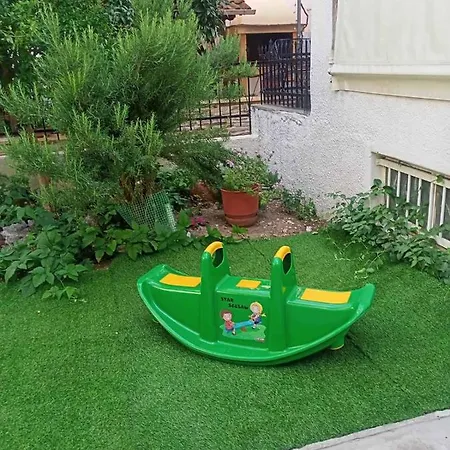 Maria's Maisonette Дом отдыха Nea Iraklitsa