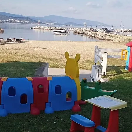 Maria's Maisonette *